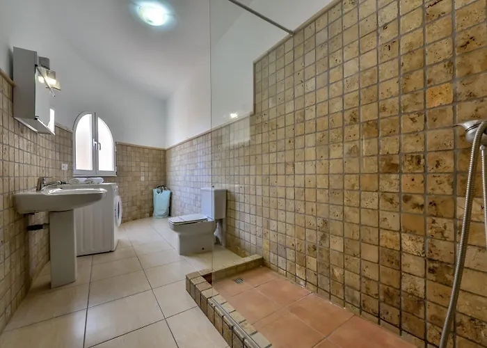 Bellavista * Κάλπε